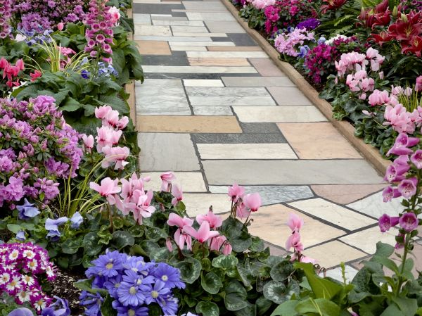 Cost of Garden Path Installation in Waterford